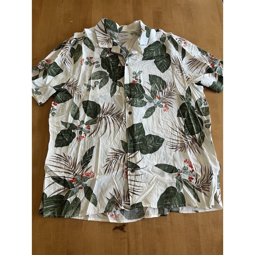 NWT Old Navy Men's Button Up Camp Short Sleeve Shirt XL Leaf Tropical Beach NEW